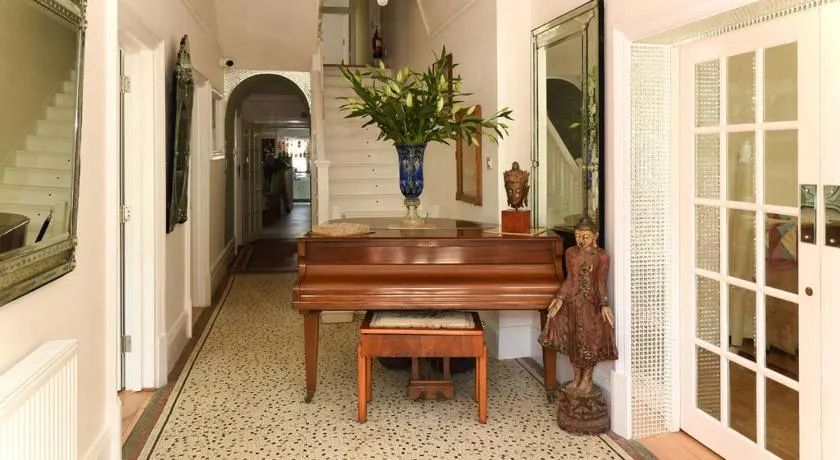 Orchid House - Image 1