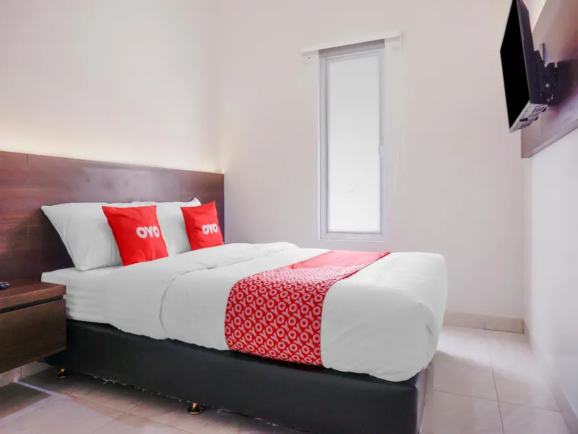 Hotel O Near Pasar Baru - Image 1