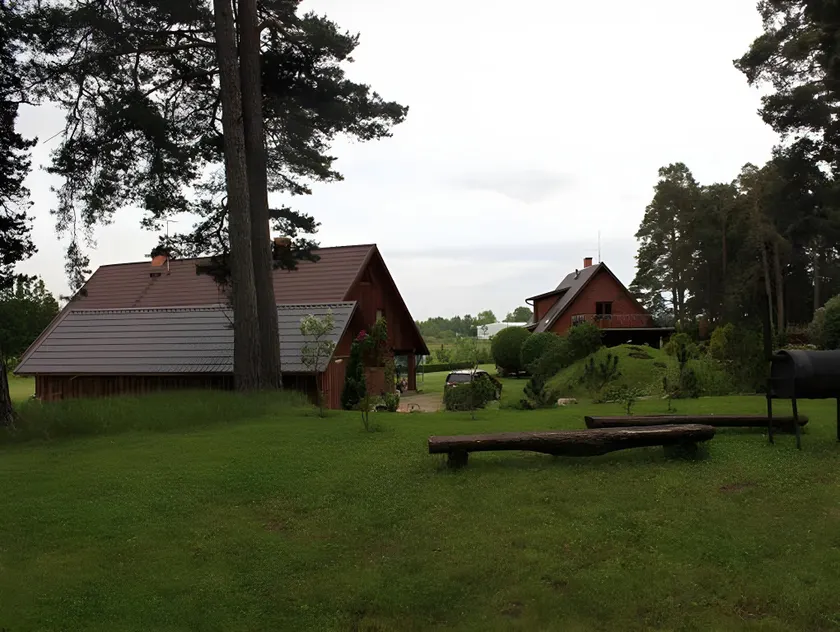 Krapi Guesthouse - Image 1