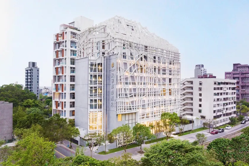 Orient Luxury Hotel-Jiaoxi - Image 1