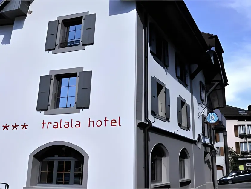 Tralala Hotel Montreux - Image 1