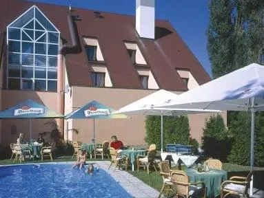 Hotel Benica - Image 1