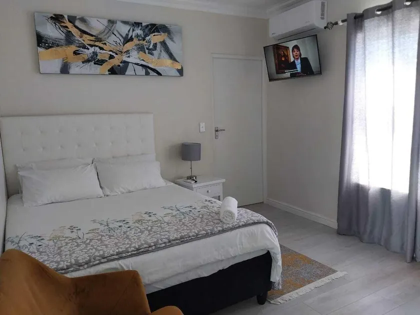 LND GUEST HOUSE - Image 1