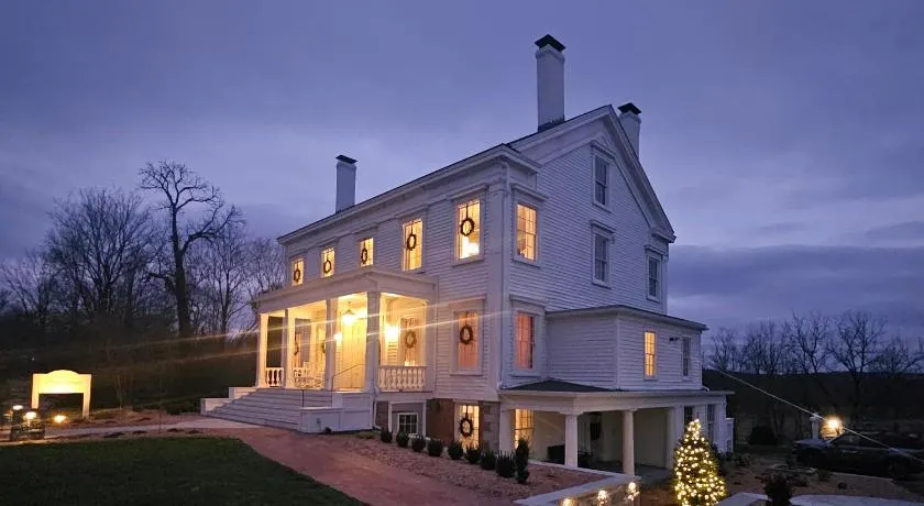 Peach Grove House - Image 1