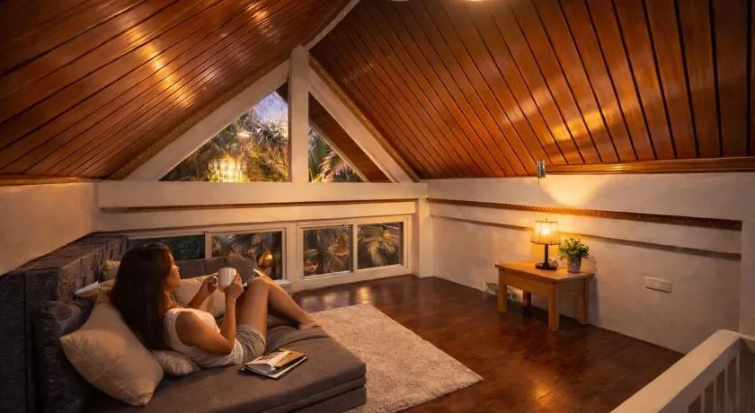 Belle's Peak Staycation-Private Overlooking Villa for 15 Guests in Batangas - Image 1