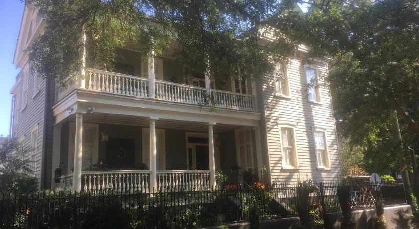 22 Charlotte - Image 1
