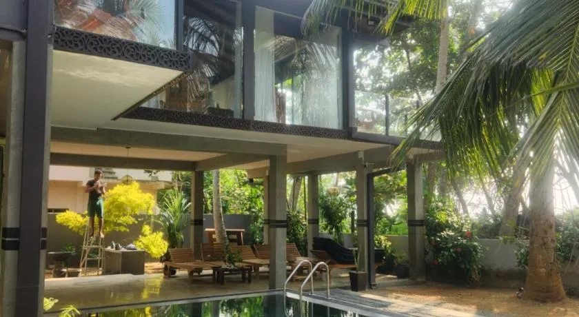 Red Sun Beach Villa Kosgoda - Image 1