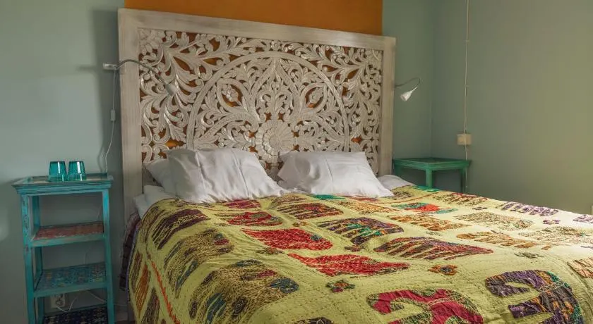 FlipFlop Beach Rooms - Image 1