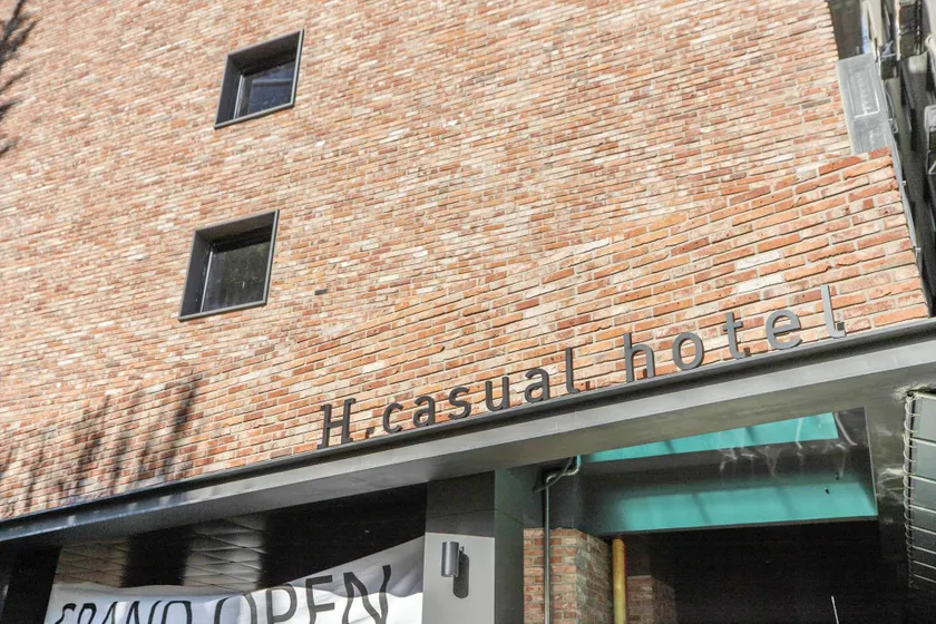 H hotel Gasan - Image 1