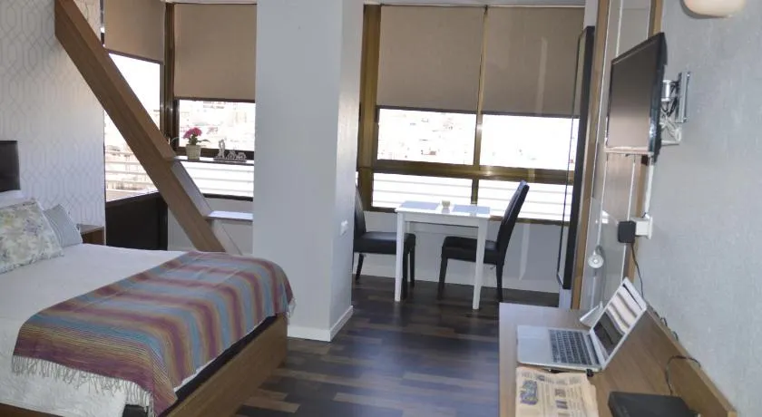Suites Alicante - Image 1