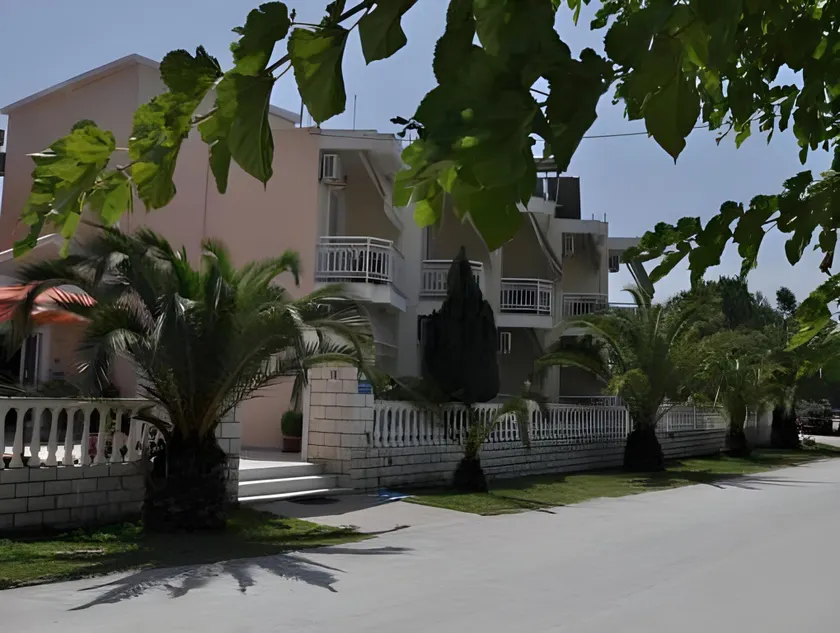 Corali Studios - Image 1