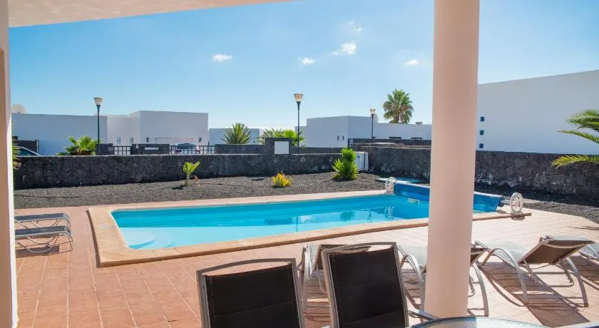 Villas Blancas - Image 1