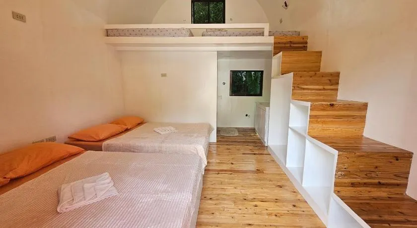 Alcasas Resort - Image 1
