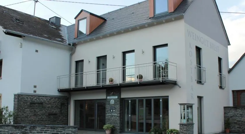 Ferienwohnungen Weingut Breit - Image 1