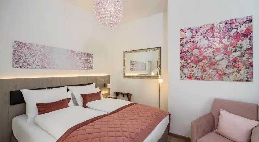 Boutique Hotel Rose - Image 1