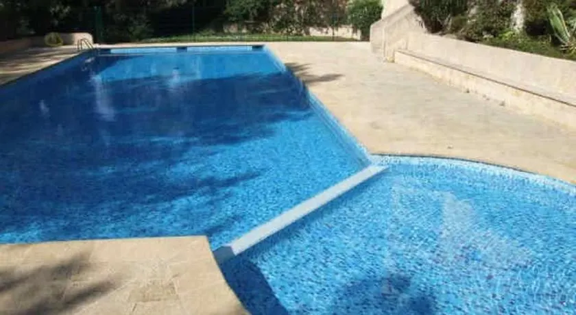 Studio piscine parking Cannes - Image 1