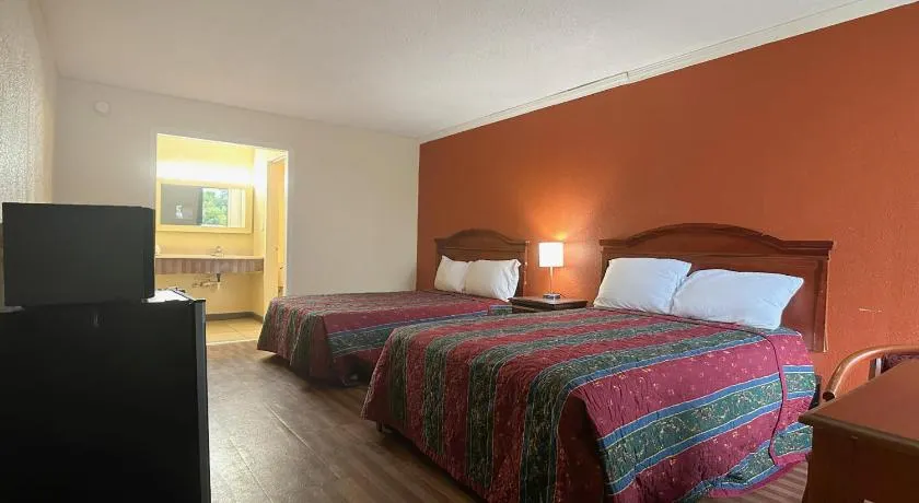 Vienna Travel Inn - Image 1