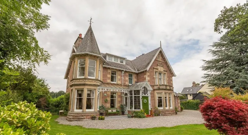 Chrialdon House - Image 1