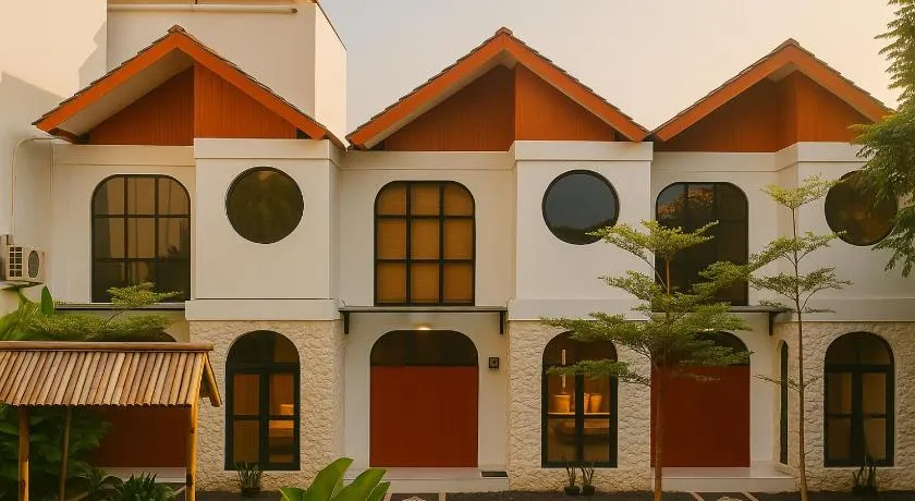 D'Muarra Studio Villa - Image 1
