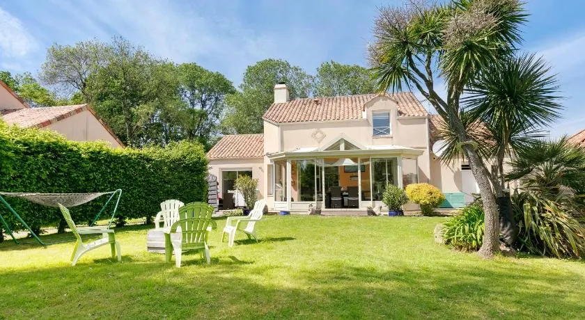 Chez Anne-Marie et Constant - Image 1