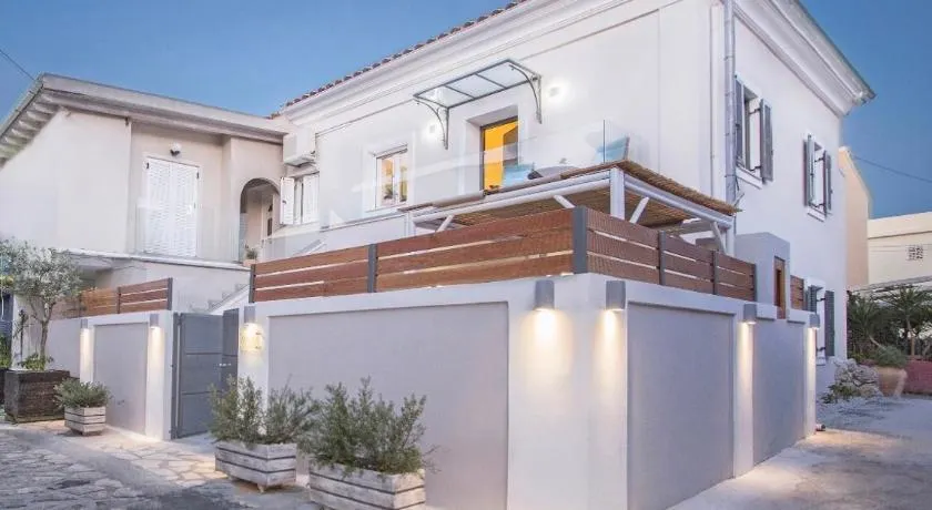 Athena Luxury Apartments - Image 1