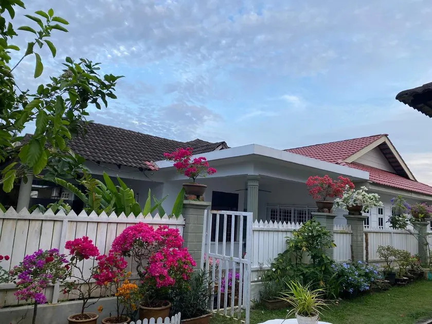 Garden Inn Homestay Kuantan - Image 1