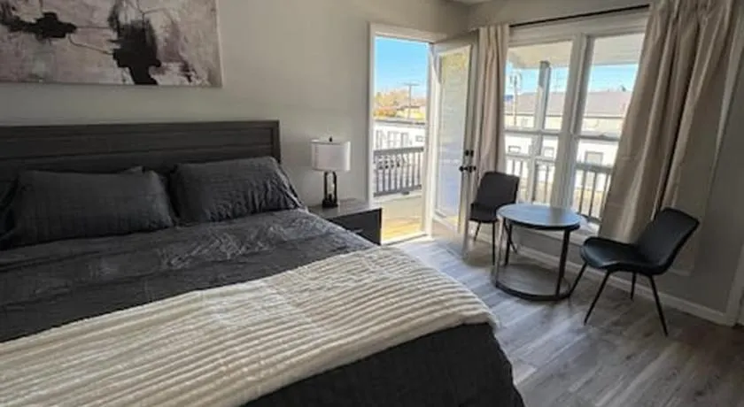 Empire Extended Stay - Image 1
