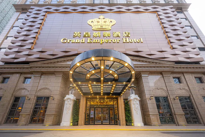 Grand Emperor Hotel - Image 1