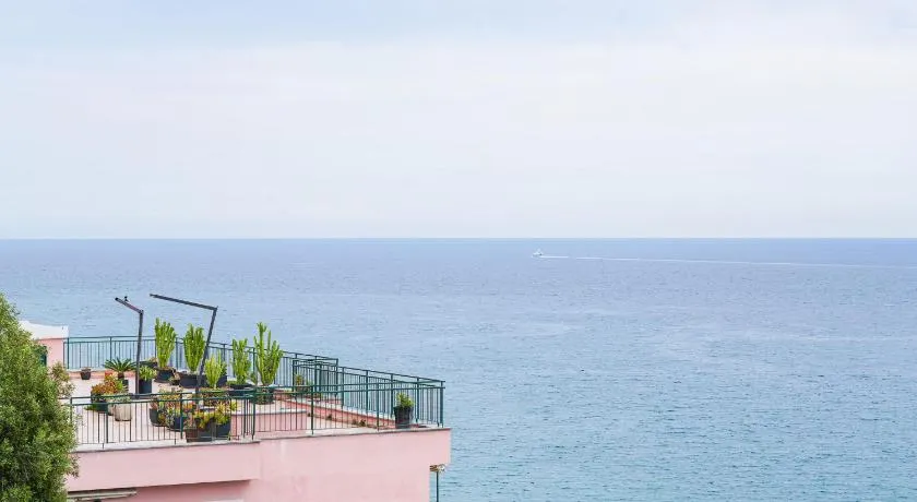 Villa Infinito Blu - Image 1