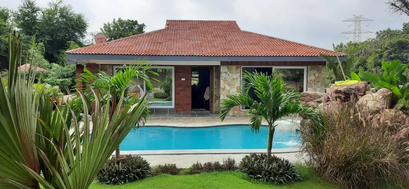 GREEN STONE VILLA - Image 1