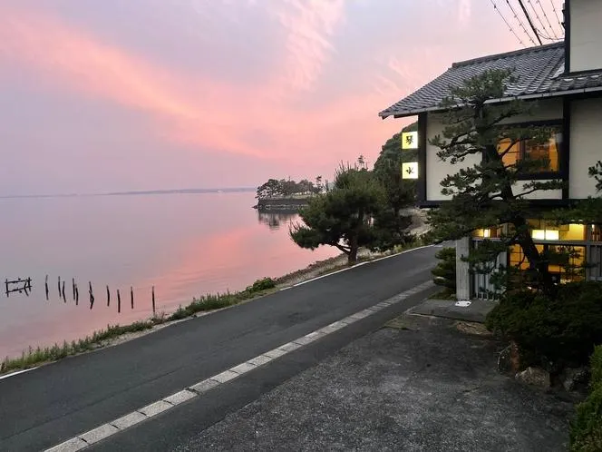 Kinsui Inn -Scenic Moon Spot- - Image 1