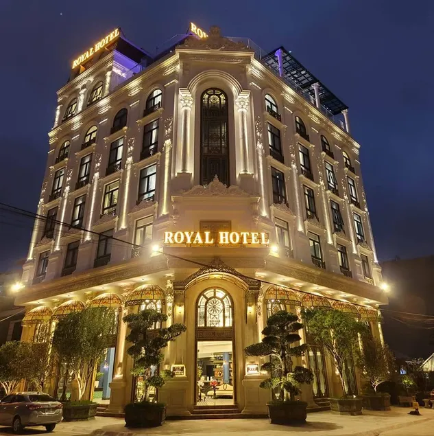 Royal Hotel City Centre - Image 1