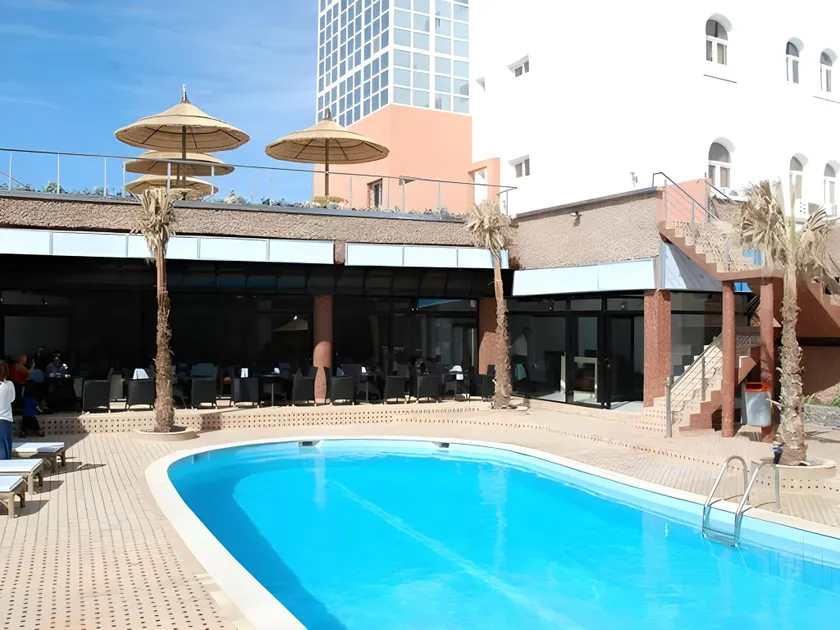 Omega Hotel - Image 1