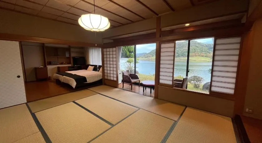 碧翠御苑 ゲストハウス風月庵 - Image 1