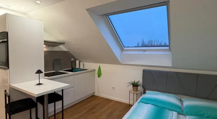 Modernes Dachgeschoss - Image 1