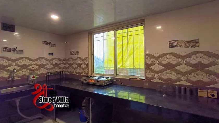 Red Stone Casa - Image 1