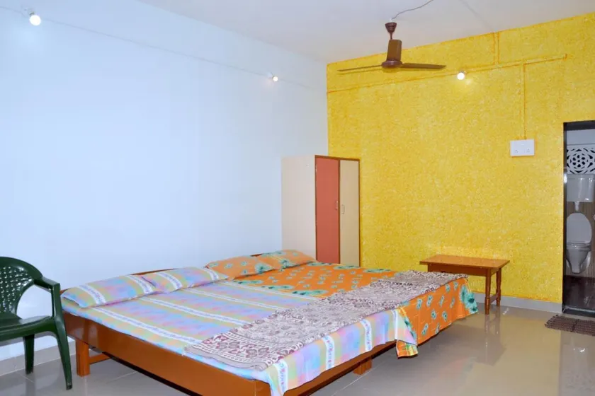 Hotel Anjali Lodge Malvan - Image 1