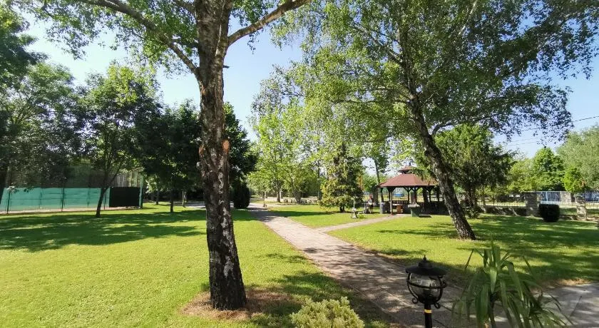 Laguna Panzió - Image 1