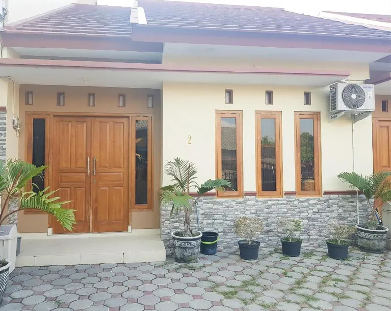 Riverside Homestay Jogja - Image 1