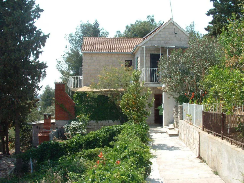 Apartment Mari A1 donji  Milna (Brac), Island Brac - Image 1