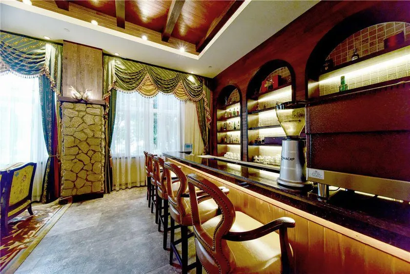 Songming Yujian Resort Hotel - Image 1