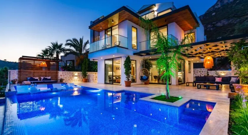 Villa Phi with heated indoor pool - Image 1
