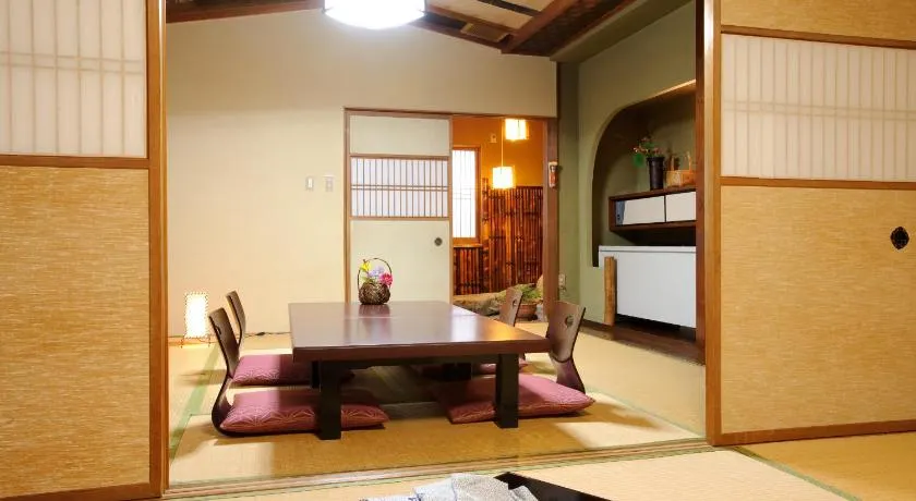 Kappo Ryokan Shiroyama - Image 1