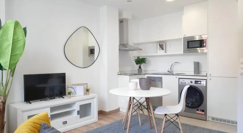 Apartamentos Rey by Como en Casa - Image 1