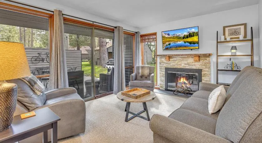 Mt View Lodge - Unit 21 - Image 1