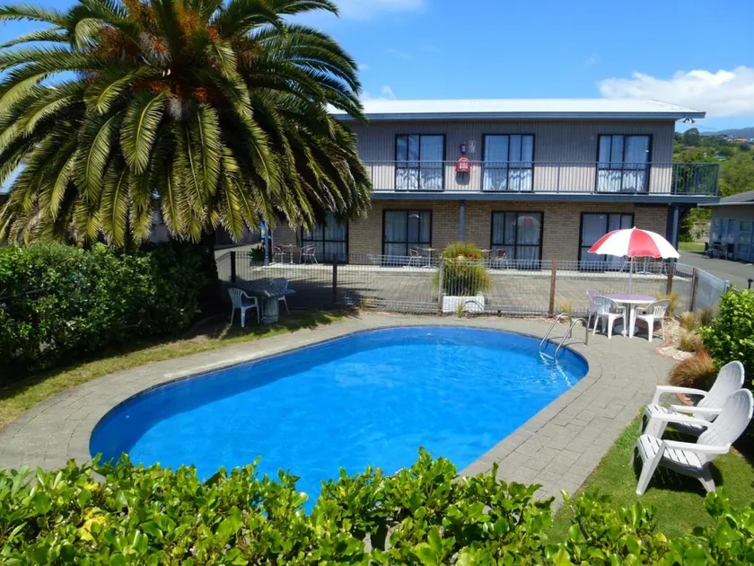 Balmoral Motel - Image 1