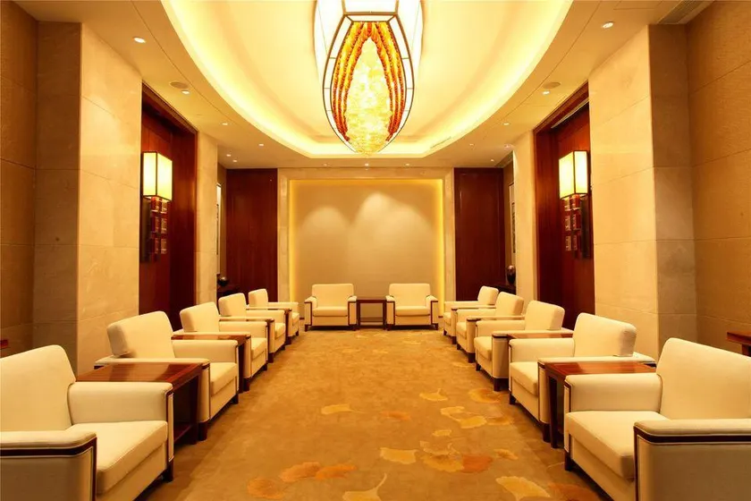 Jiazhou Ligang Hotel - Image 1
