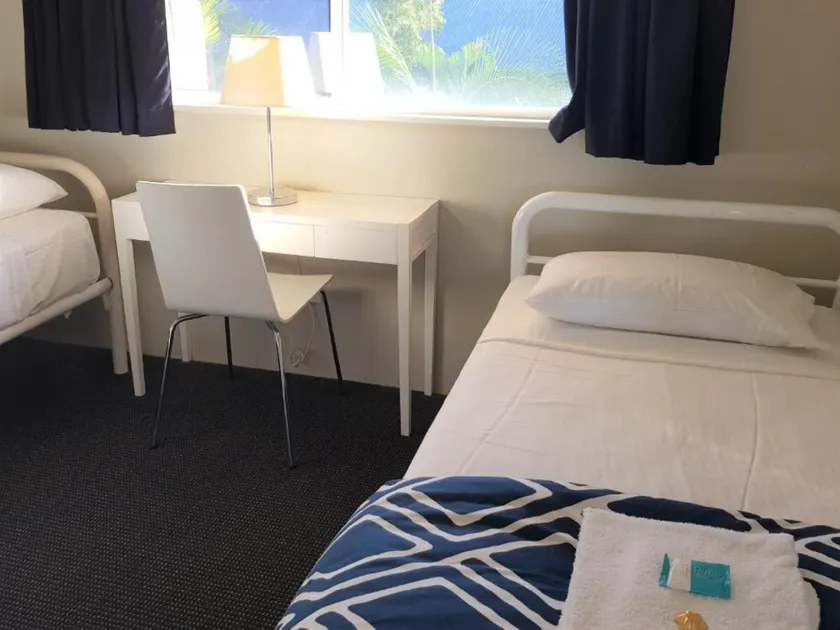 Sailfish Cove and Riva Apartments - Image 1