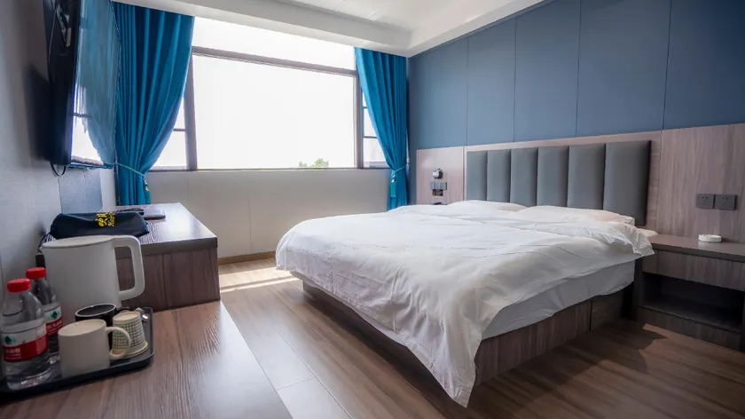 Tianyuan Express Hotel - Image 1