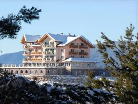 Hotel Lagorai Resort & Spa - Image 1